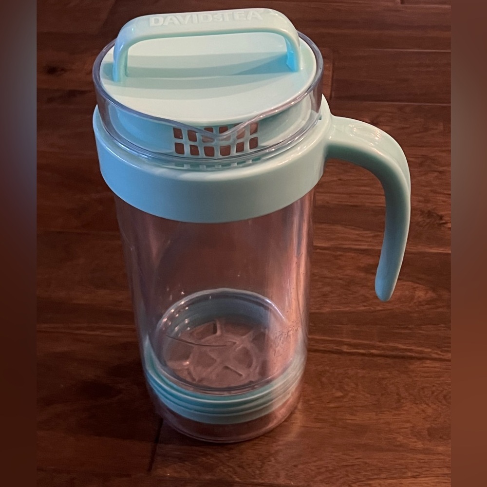David’s Tea Press Pitcher‎